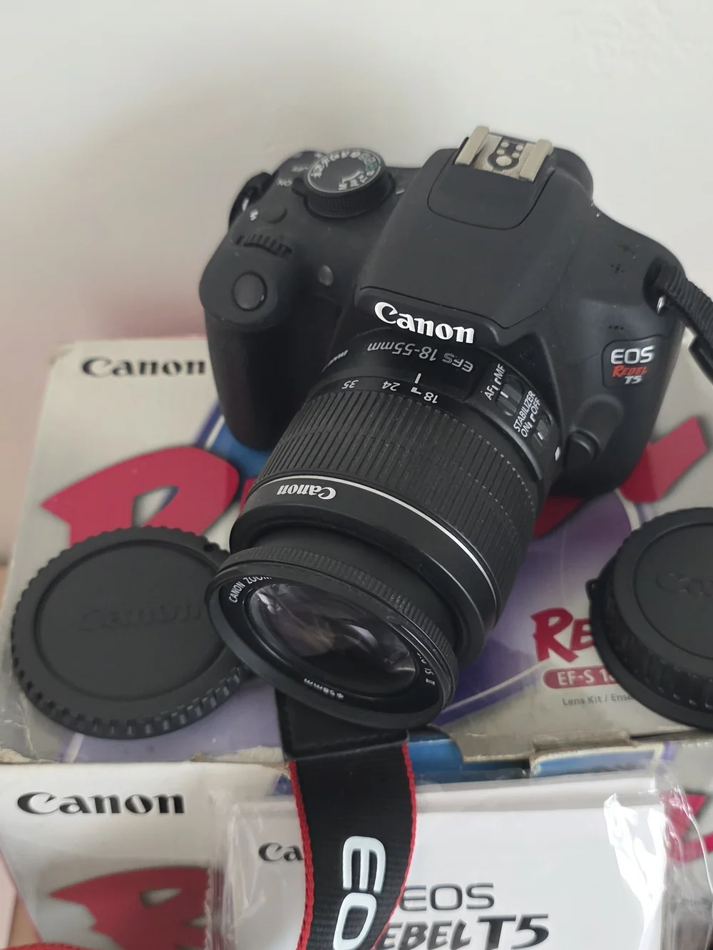 Canon EOS Rebel T5 DSLR Camera with Black 18-55mm Lens